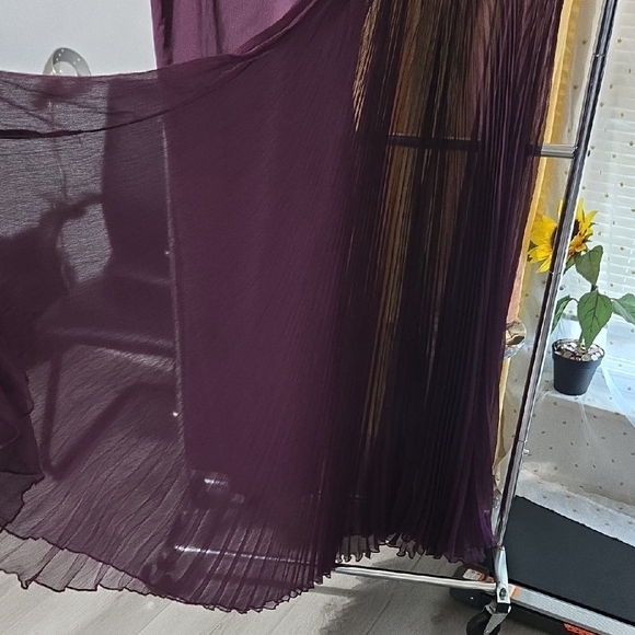 🆕️Lucy Paris Deep Purple Maxi Dress Set - Picture 7 of 8